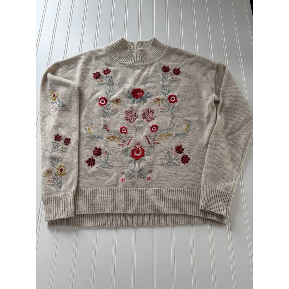 Wyld Hart Women's Tan Embroidered Floral Sweater L Cottagecore